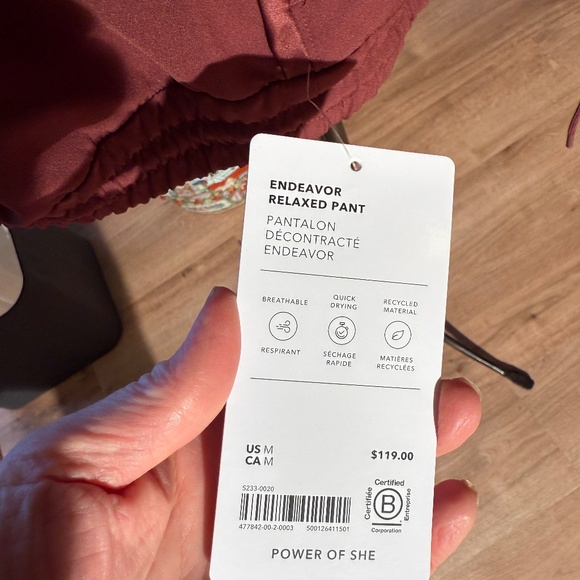 Endeavor High Rise Relaxed Pant M (really L/XL) | Cherrywood - Picture 4 of 5